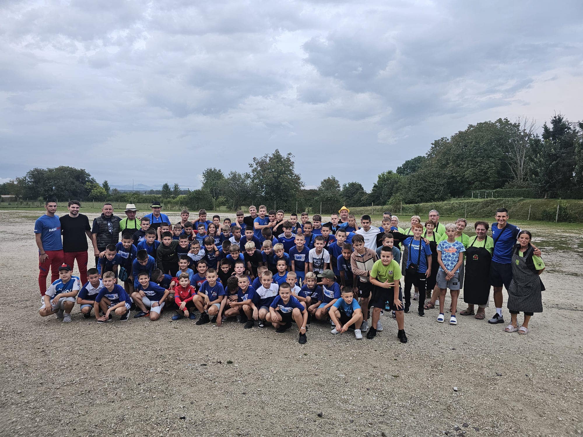 SLIKA 1 Vsi udeleženci skupaj